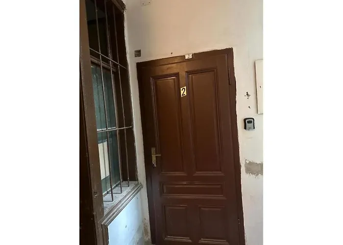 Apartment Spacious Apartment, 3 Min To U6 Alserstrasse