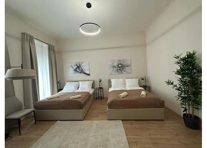 Apartment Spacious Apartment, 3 Min To U6 Alserstrasse Wien