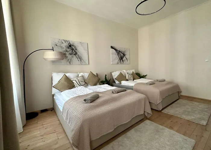 Spacious Apartment, 3 Min To U6 Alserstrasse Apartment Wien