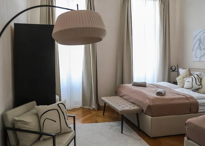 Apartment Spacious Apartment, 3 Min To U6 Alserstrasse *